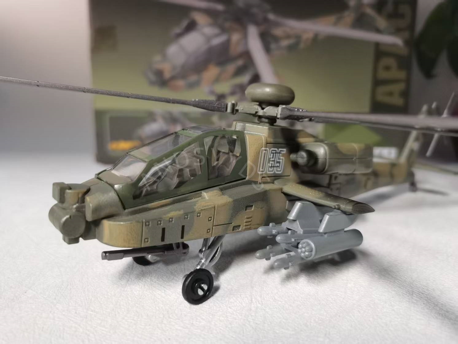 1:72 Scale Toy Planes US Apach - مراجعة Rc Helicopter Hobby Grade وسعره