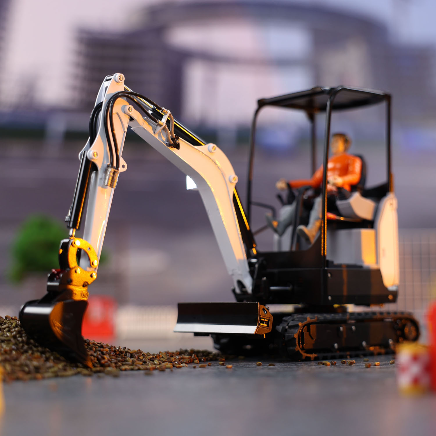 RTR JX E20 RC Mini Excavator 1 - مراجعة Rc Hobby Light وسعره